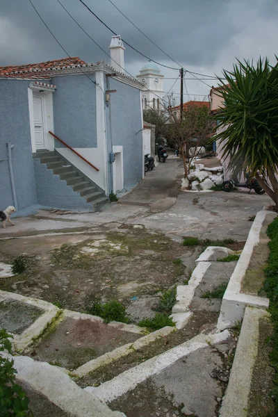 Paesaggio urbano sull'isola di Poros, Grecia — Foto Stock