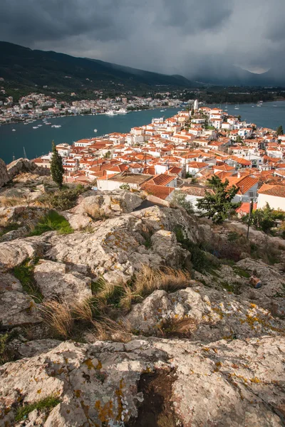 Cityscape na ilha de Poros, Grécia — Fotografia de Stock