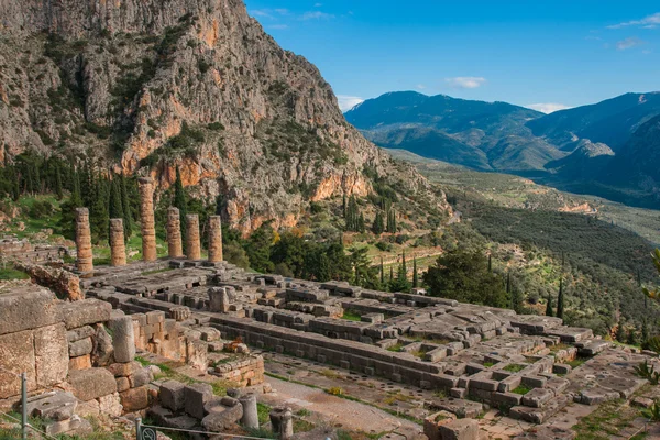 Antico tempio greco di Apollo a Delfi — Foto Stock