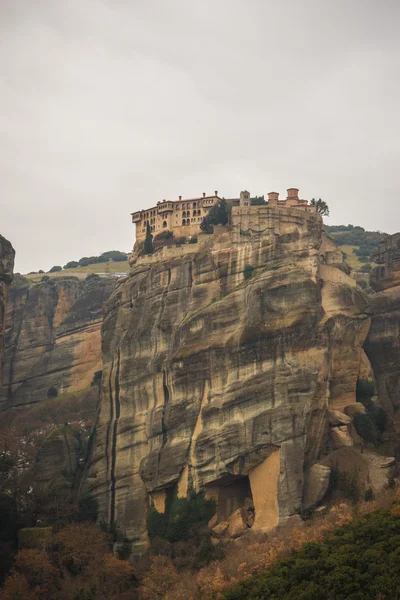 View of the mountains and monasteries of Meteora in winter, Gree — Stock Photo, Image