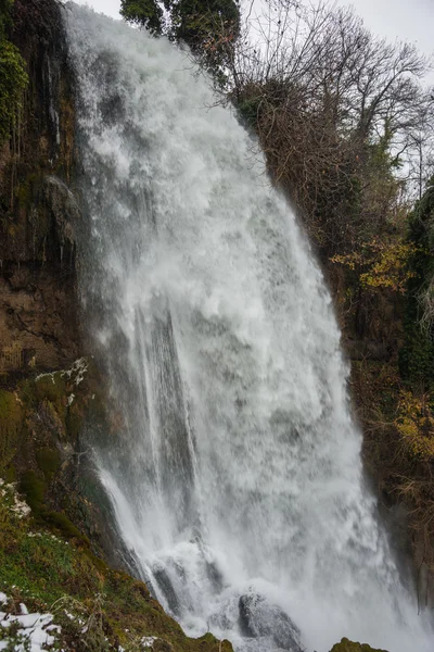 Prachtige watervallen in Edessa, Noord-Griekenland — Stockfoto