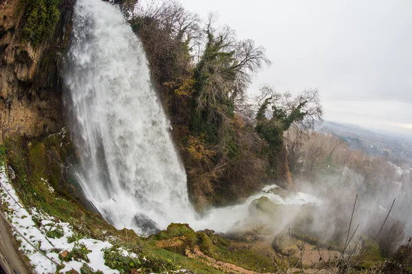 令人惊叹的埃德萨，希腊北部的瀑布 — 图库照片