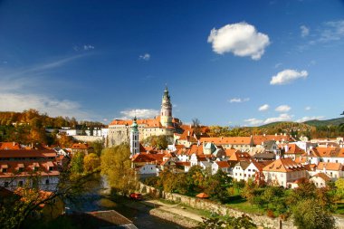 Cesky Krumlov 'un peri masalı şehri: Avrupa' nın en güzel şehirlerinden biri.