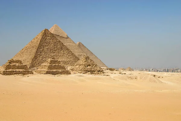 Vue Sur Les Pyramides Gizeh Plateau Sud Complexe Gauche Droite — Photo