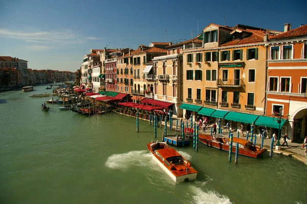 Kilátás Grand Canal Velencében Rialto Hídról — Stock Fotó