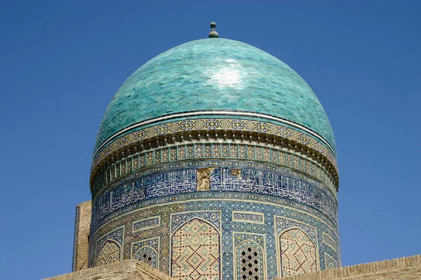 Zicht Prachtig Tegelwerk Mir Arab Madrasa Bukhara Oezbekistan — Stockfoto