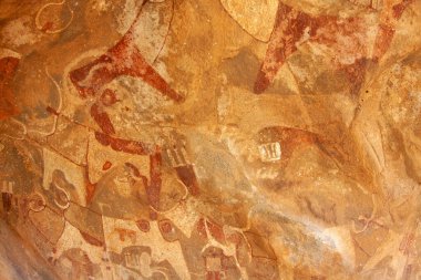 Uzun boynuzlu sığırların antik kaya resimleri. Laas Geel, Somaliland, Afrika 'da