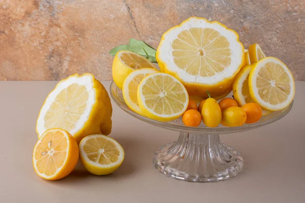 Fresh Yellow Lemons Grey Background — Stock Photo, Image