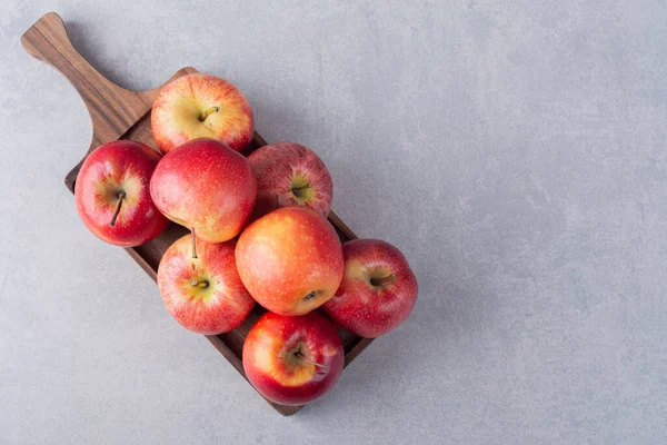 Čerstvé Zralé Jablka Šedém Pozadí — Stock fotografie
