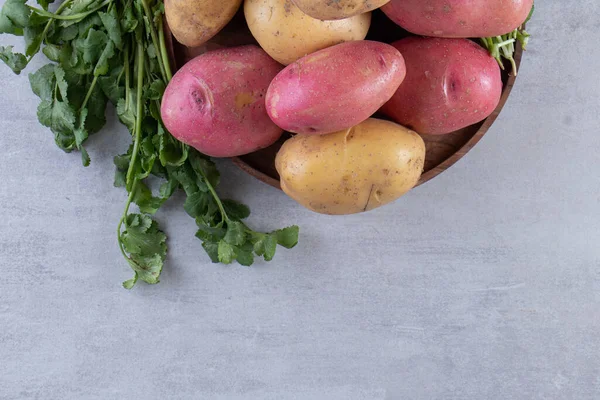 Frische Bio Kartoffeln Auf Grauem Hintergrund — Stockfoto