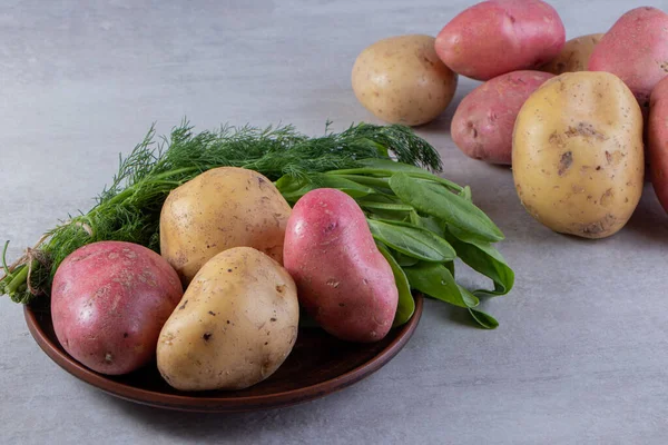 Frische Bio Kartoffeln Auf Grauem Hintergrund — Stockfoto