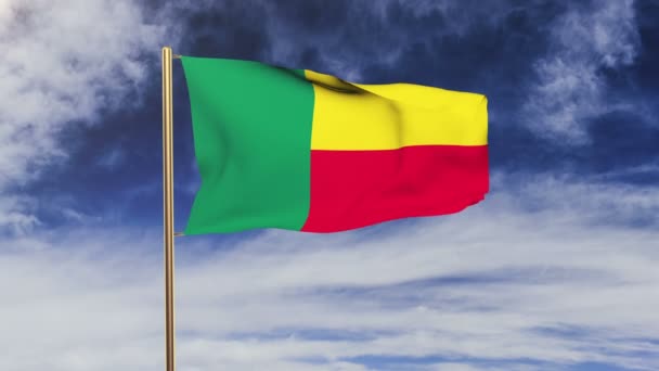 Bandera de Benín ondeando en el viento. Pantalla verde, alfa mate. Animación Loopable — Vídeos de Stock