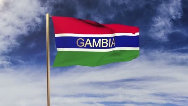 Bandera de Gambia con el título ondeando en el viento. Looping sol sale de estilo. Bucle de animación — Vídeos de Stock