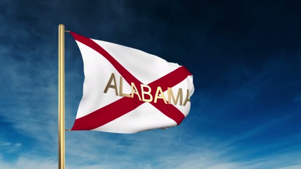 Alabama flagga reglaget stil med titel. Vajande i vinden med cloud bakgrunden animation — Stockvideo