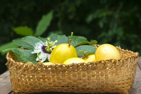 Passion fruits on natural  background. — Stock Photo, Image