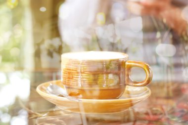 Yaratıcı çift pozlama fincan kahve mevsimlik Böke ile kombine