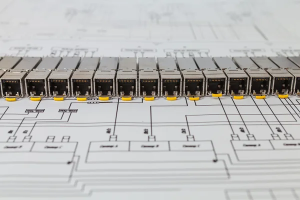 SFP hálózati modulok a hálózati kapcsoló, a terv — Stock Fotó