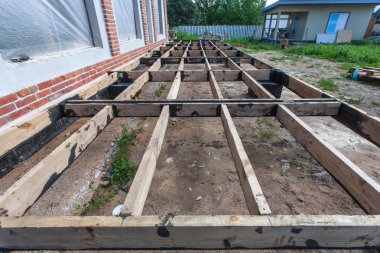 Teras ile bina yapım aşamasındadır