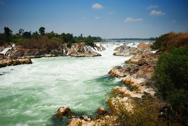 Greatest waterfall in Laos — Stock Photo, Image