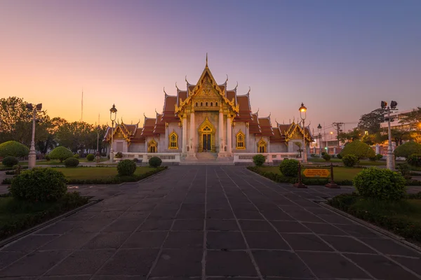 Wat Benchamabophit神庙 — 图库照片