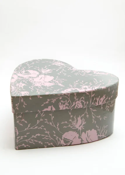 Sevgililer Günü'nde kalp şeklinde bir hediye kutusu