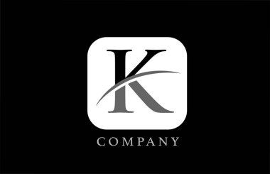 Şirket ve şirket için siyah beyaz alfabe harfi logosu. Basit yuvarlak kare dizaynlı. Uygulama ya da düğme simgesi olarak kullanılabilir