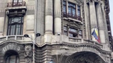 Bükreş, Romanya - 21 Eylül 2021 - Romanya 'nın harika Bükreş kentinin 4k' lik seyahat videosu