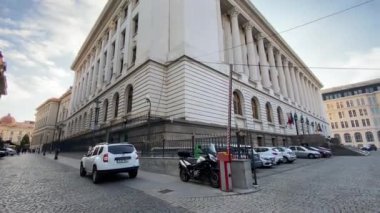 Bükreş, Romanya - 21 Eylül 2021 - Romanya 'nın harika Bükreş kentinin 4k' lik seyahat videosu