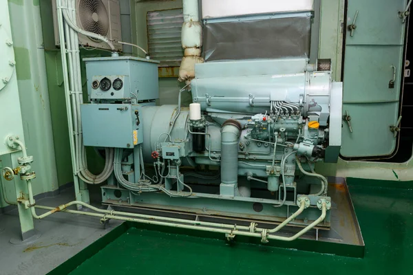 Acil Durum Dizel Jeneratörü Denizci Motoru Güvenlik Ekipmanları — Stok fotoğraf