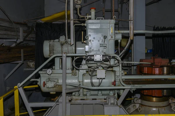 Układ Kierowniczy Maszyna Sterująca Pompa Hydrauliczna Silnik Marynarki Sterownia Dużym — Zdjęcie stockowe