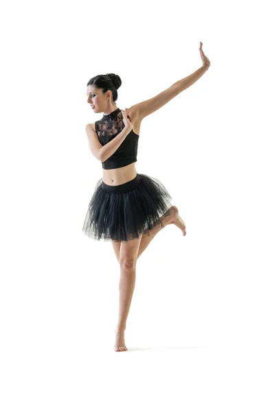 Ballerina poseren in de studio — Stockfoto