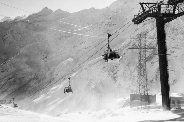 Elbruz Dağı eteklerinde