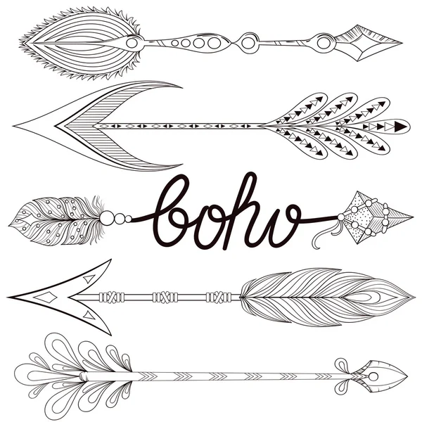 Bohemian Arrows set with henna feathers. Hand drawn zentangle Ar — Stock Vector