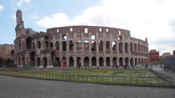 ローマ イタリア コロナウイルスのパンデミックによる赤いゾーンの間のローマのランドマーク — ストック動画