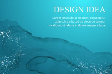 Modern suluboya arkaplan veya zarif kart tasarımı veya soyut mavi mürekkep dalgaları ve gümüş sıçramalı duvar kağıdı veya poster.