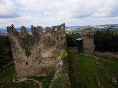 Mysterious castle ruins of Helfenburk clipart