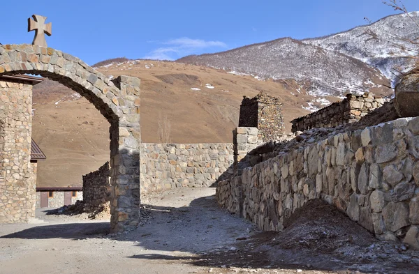 Erkekler Alanian Manastırı, Kuzey Osetya, Rusya Federasyonu — Stok fotoğraf