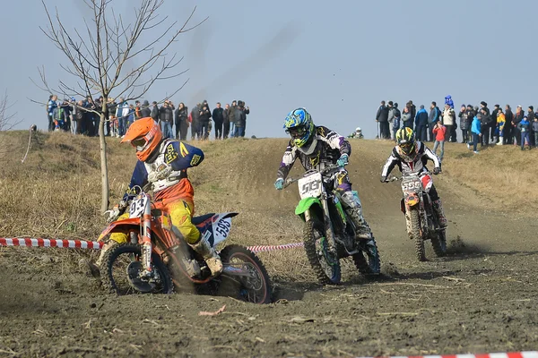 Motocross concorrência em Vladikavkaz, Ossétia do Norte, Rússia — Fotografia de Stock