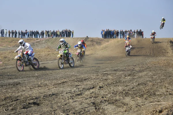 Motorcross concurrentie in Vladikavkaz, Noord-Ossetië, Rusland Rechtenvrije Stockafbeeldingen