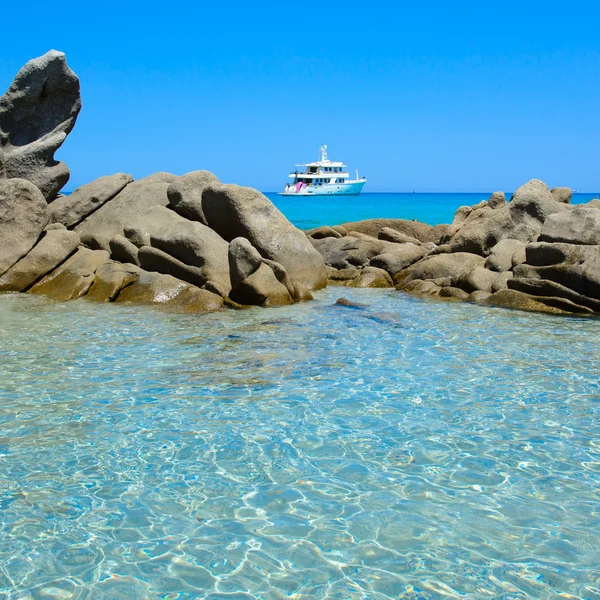 Sardinia sea and yacht — Stock Photo, Image