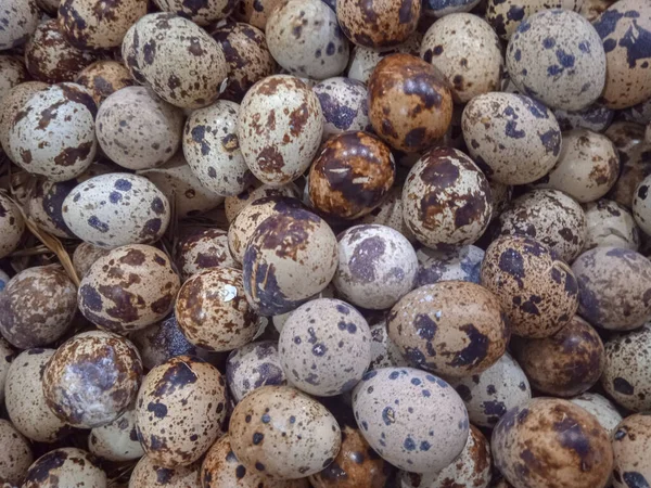 many quail eggs on the market