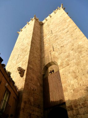 İtalya 'nın Cagliari kentindeki Torre dell' Elefante (Fil Kulesi)
