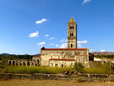 Basilica della Santissima Trinita di Saccargia, Codrongianos yakınlarında, Sassari, Sardinya, İtalya