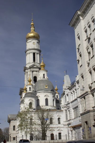 Успенский собор в центре Харькова — стоковое фото