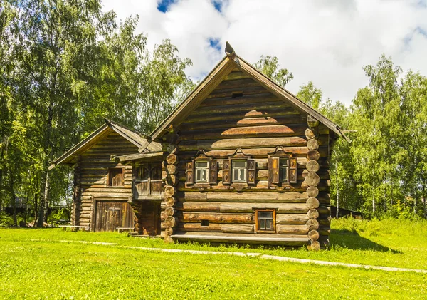 Drewniana architektura, chaty (XVIII w.), Sloboda Kostroma, Federacja Rosyjska — Zdjęcie stockowe
