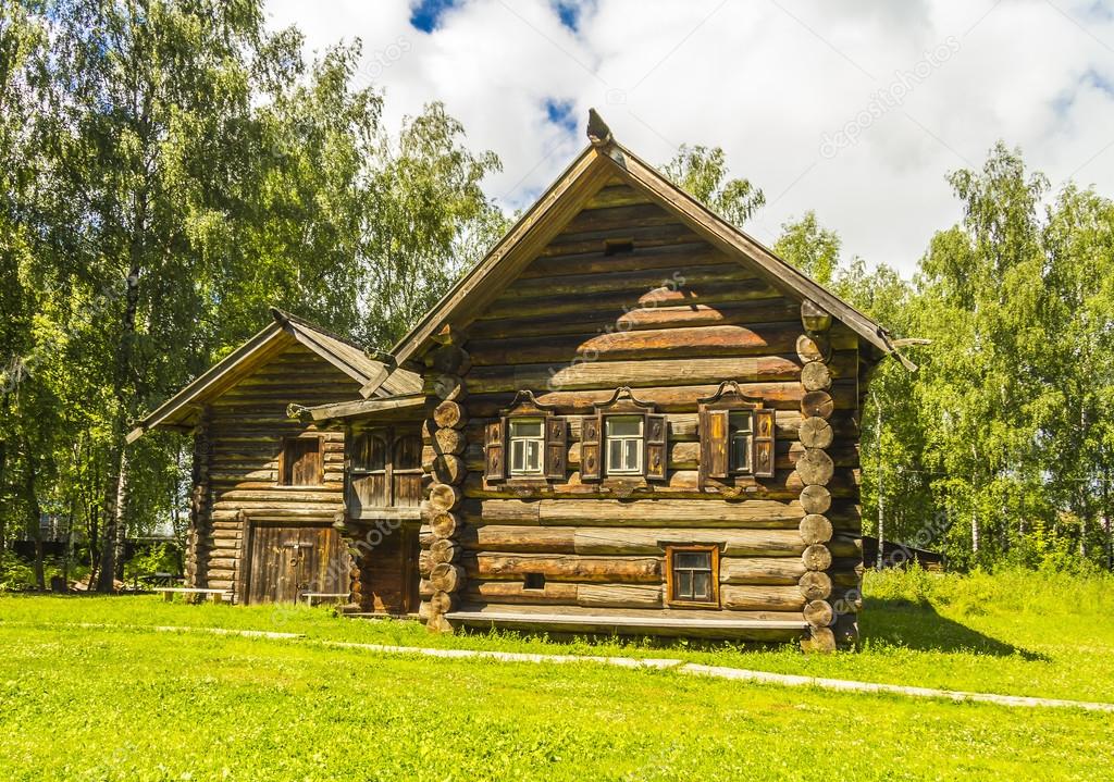 Wooden architecture, hut (18th century), Sloboda Kostroma, Russia