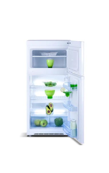 Открытый холодильник со здоровой пищей — стоковое фото