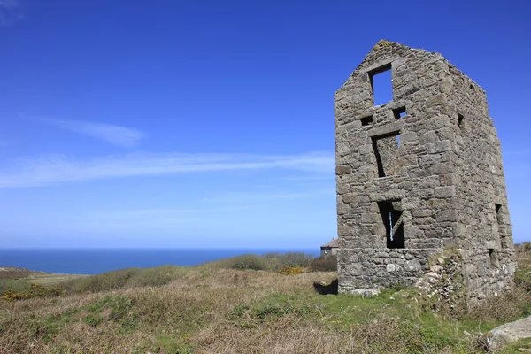 Αρχαία εγκαταλελειμμένα Cornish κασσίτερος ορυχείο — Φωτογραφία Αρχείου