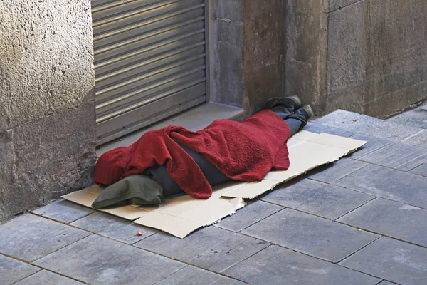 Dormire male per le strade — Foto Stock