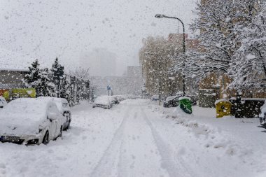 Bratislava Slovakya, büyük kar pul kar felaket. 30 Ocak 2015